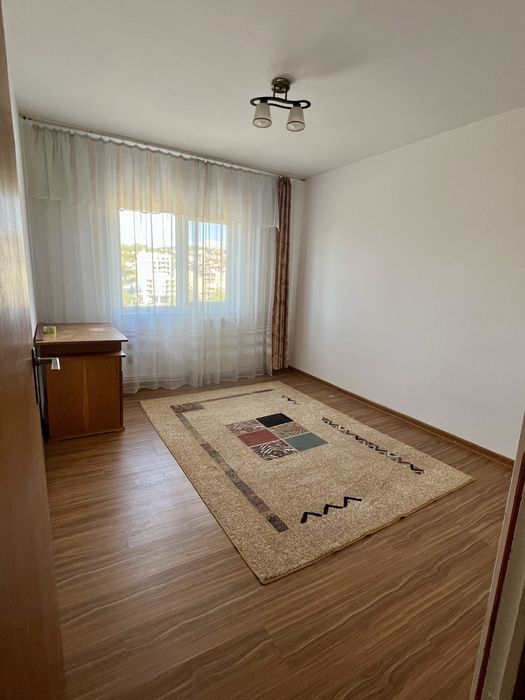 Apartament 3 camere Bradet, 2 bai, garaj, panorama