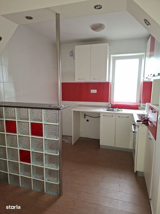 Vanzare apartament 3 camere in Ploiesti zona Vest