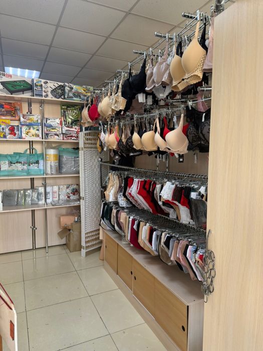 Продам бутик с оборудованием