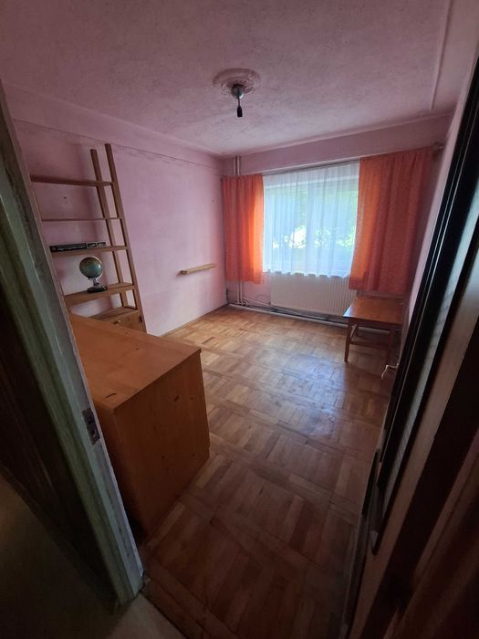 Apartament 3 camere decomandat parter 75mp, Lugoj, str Timisorii, nr 110