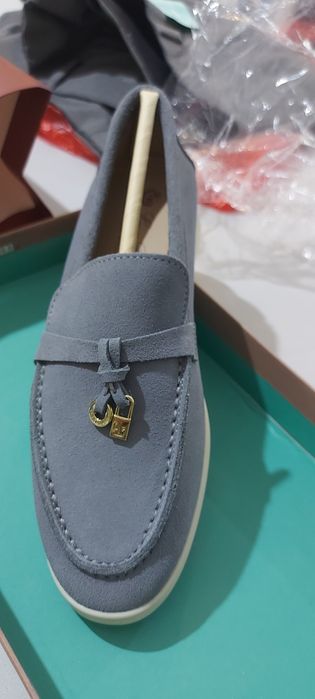 Лоферы, женская обувь