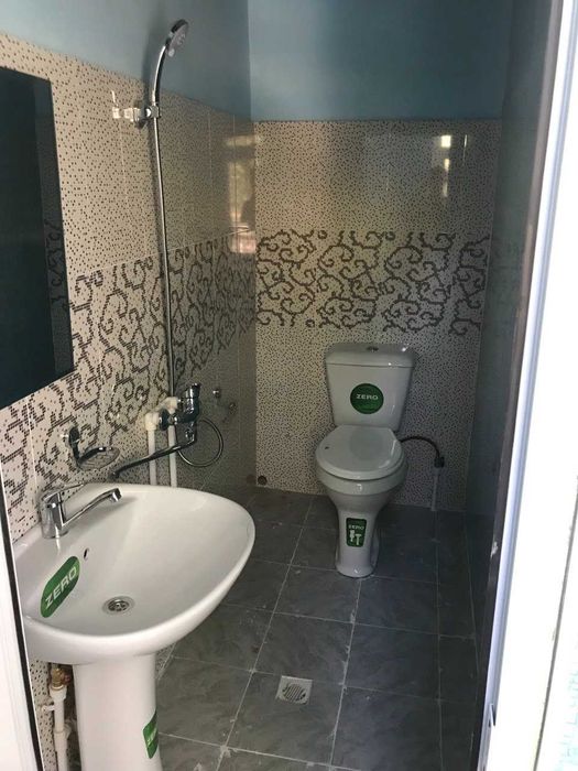 tadbirkorlik uchun binolari bn 4,5 gektar maydonga ega ko'chmas mulk