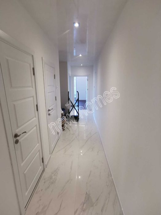 Продава се Тристаен апартамент в Пловдив, Кършияка - 97 кв.м за 1753 €/кв.м - Снимка #12