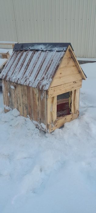 Продам будку для собаки