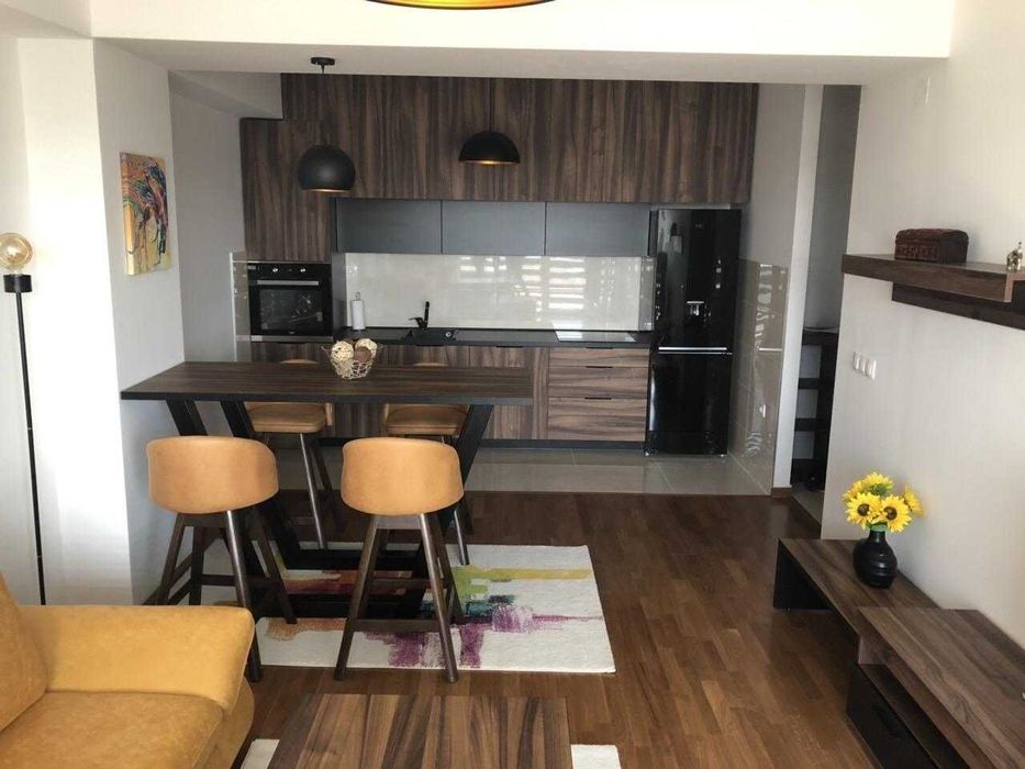 Дава се под наем Двустаен апартамент в Бургас, Славейков - 6 кв.м за 229.5 € - Снимка #3