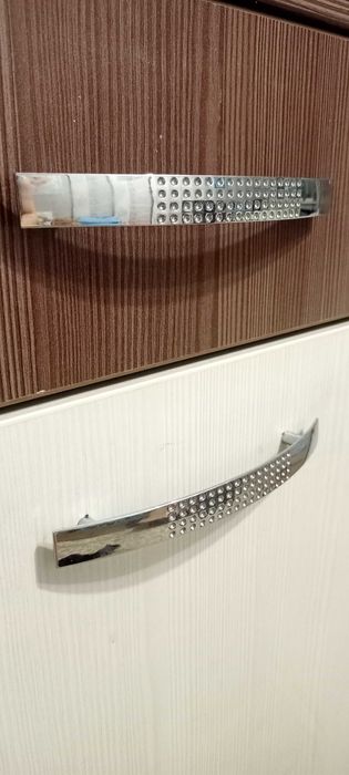 Комод высокий и длинный