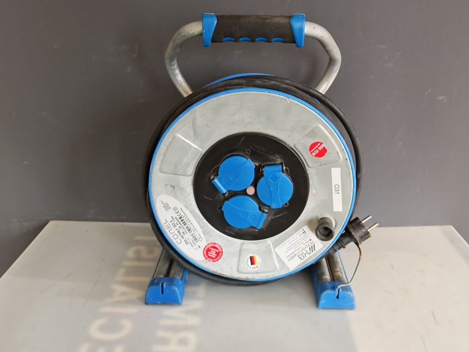 Conel 33 метра електрически удължител макара