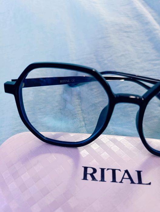 Ефектни очила за компютър с всички защити