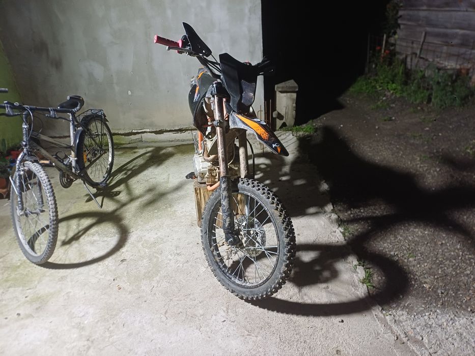 Moto cros kxd 200