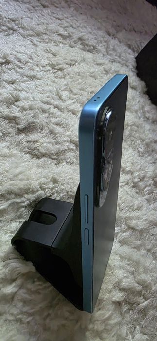 Honor 200 Lite – Pentru piese / Placă de bază Scăpat în prima săptămână