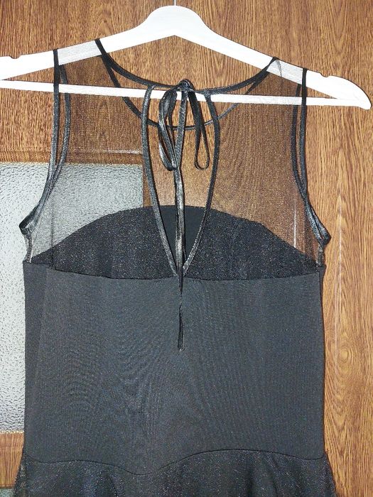 Малка черна рокля