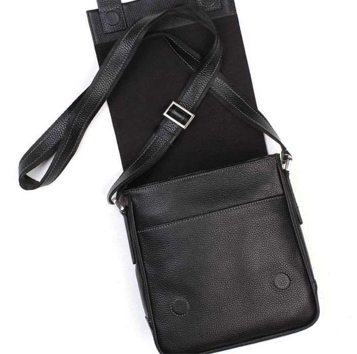 Продам поясную сумку.