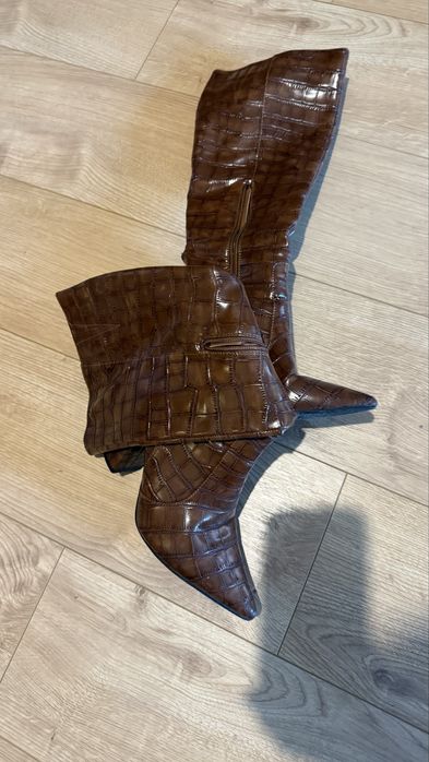 Дамски кафеви ботуши