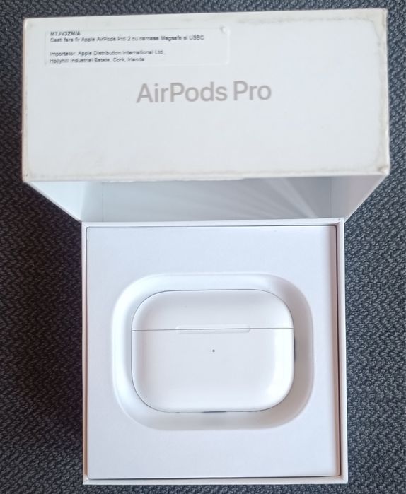 AirPods Pro.