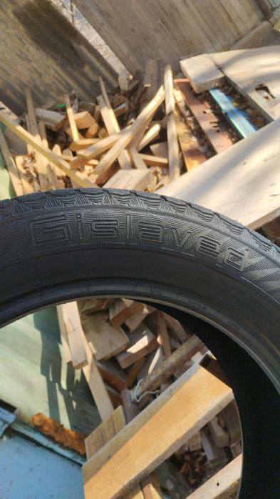 Gislavet шыны 215.55.R17