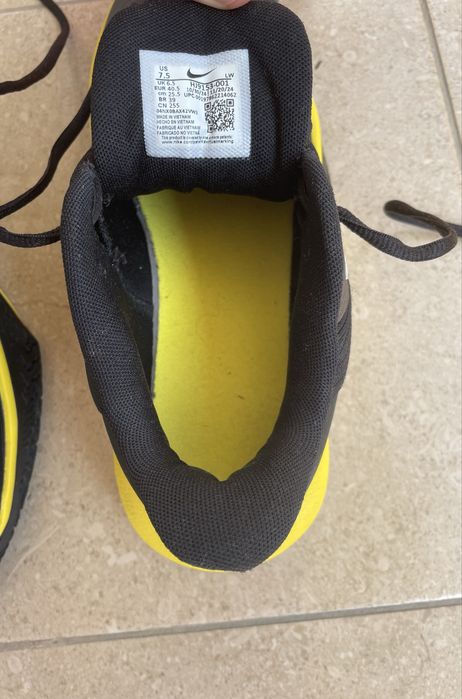 Маратонки за момче Nike 40,5
