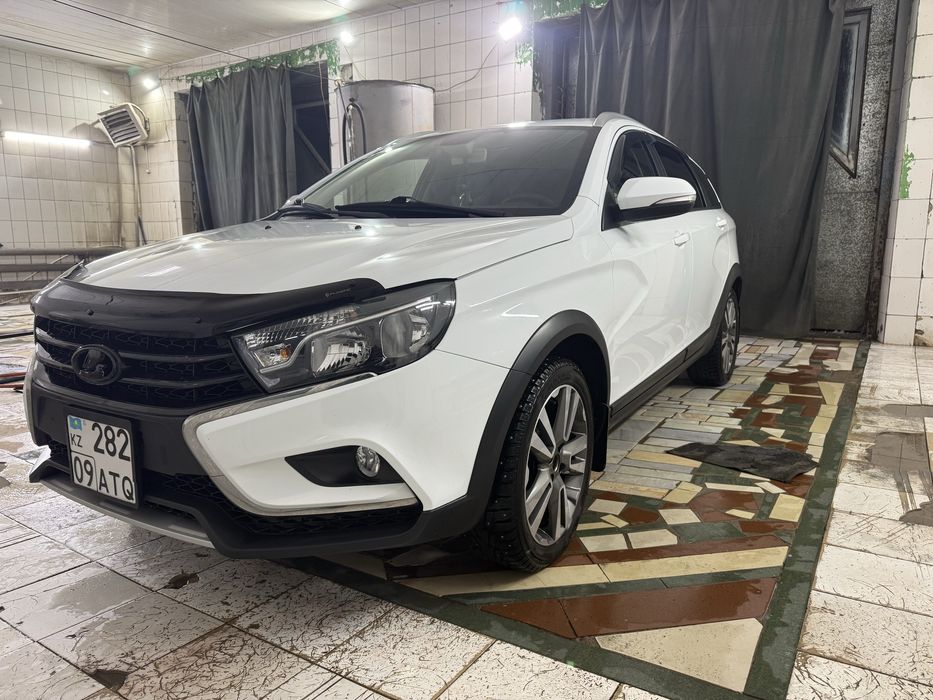 Продам Лада Веста кросс