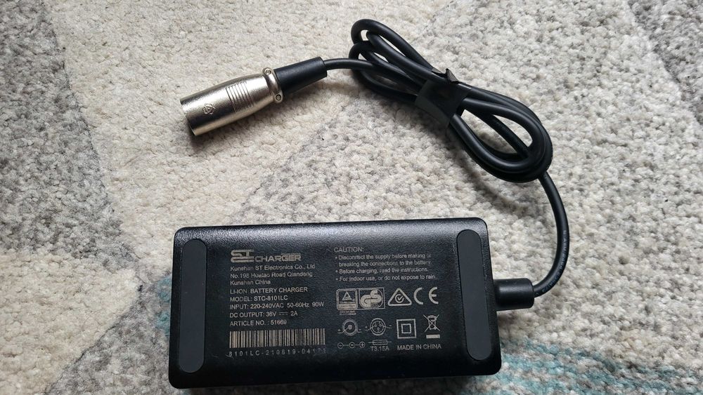 ST Incarcator Bicicleta 36V-2A cu 3 pini fuctional