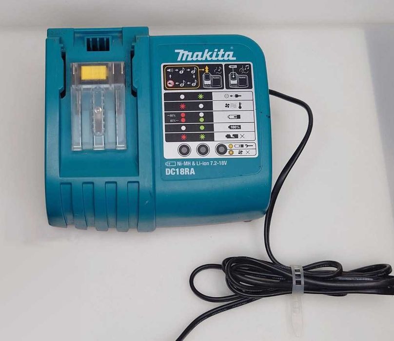 Makita 18V LXT зарядно,винтоверт,импакт,ъглошлайф инструменти Макита