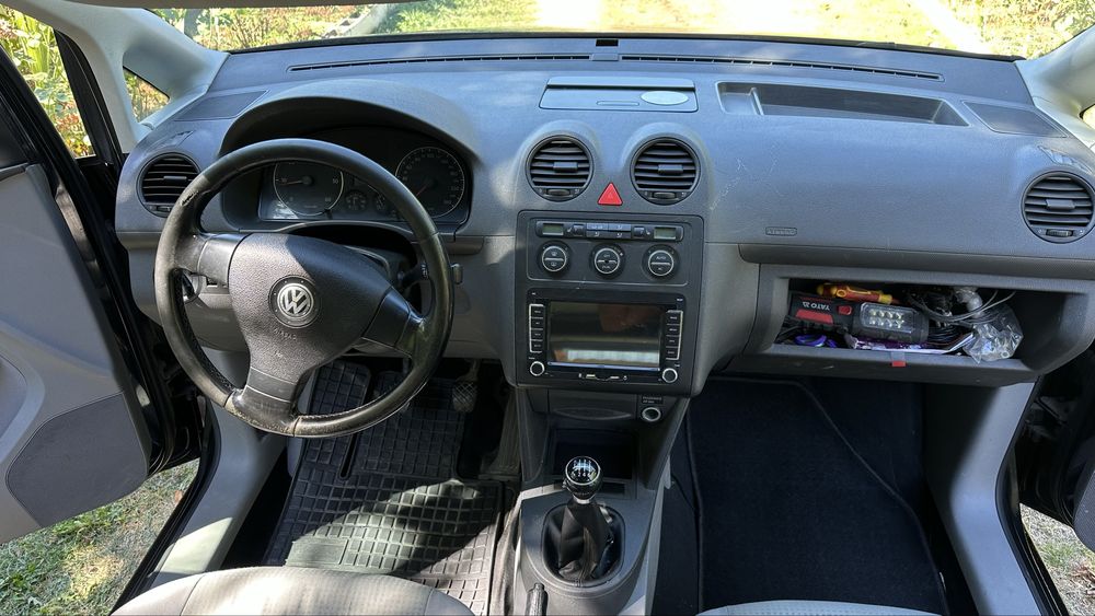 Vw caddy maxi 140cp 7 locuri
