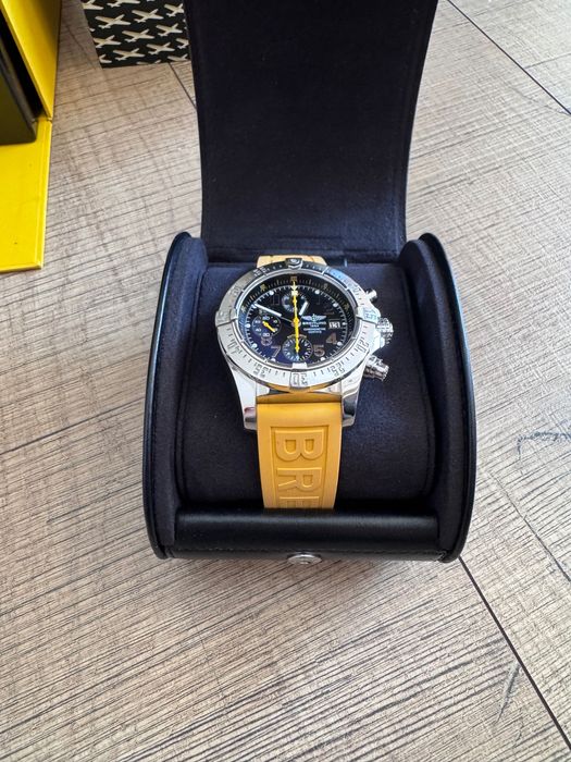 Breitling Avenger Skyland Chronograph Code Yellow LIMITED