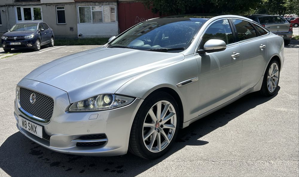 Jaguar XJ Dreapta 2014