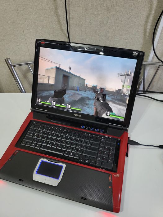 Ноутбук Asus Rog G71v
