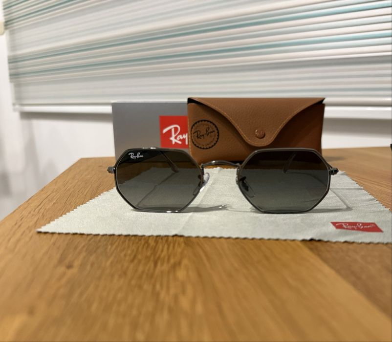 Слънчеви очила Ray-Ban RB3556N