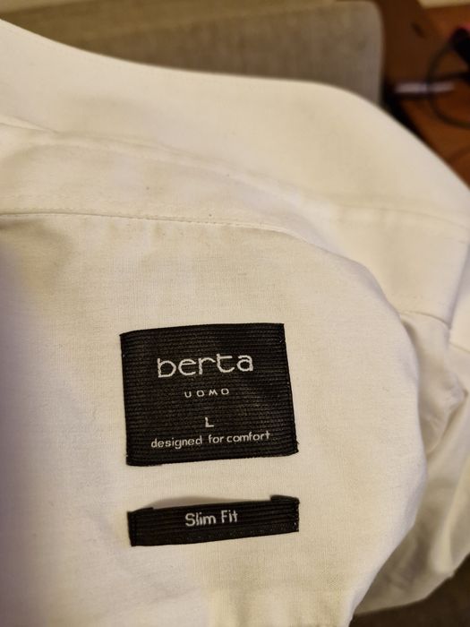 Рубашки белые классические