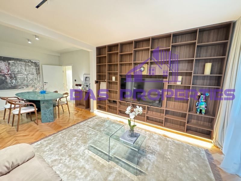 Продава се Тристаен апартамент в София, Лозенец - 97 кв.м за 3604 €/кв.м - Снимка #1