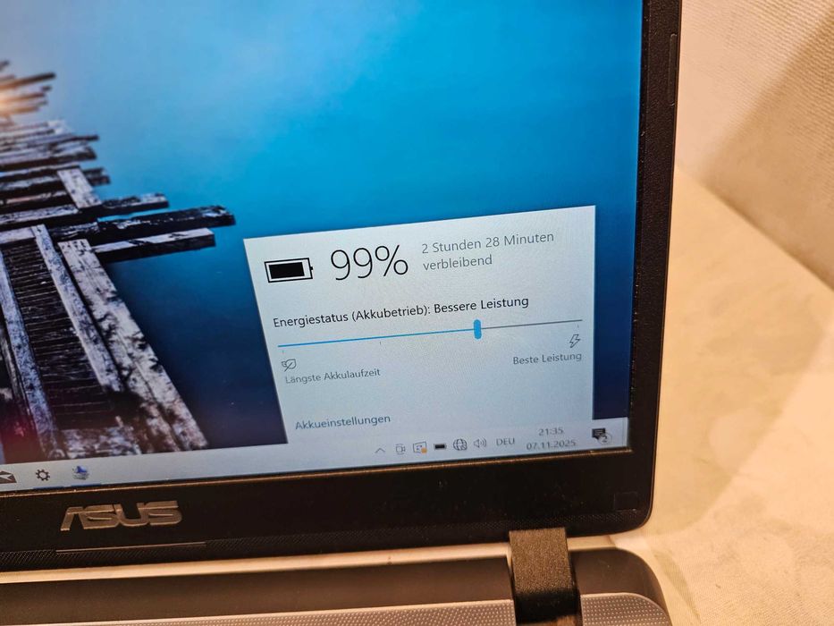 Laptop ASUS VivoBook 14 F407UA - Intel Core i5 Gen 8, 16GB RAM, SSD + HDD, Baterie Ok
