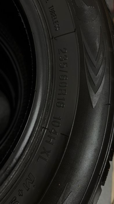 Шины 235/60/16 зима  комплект