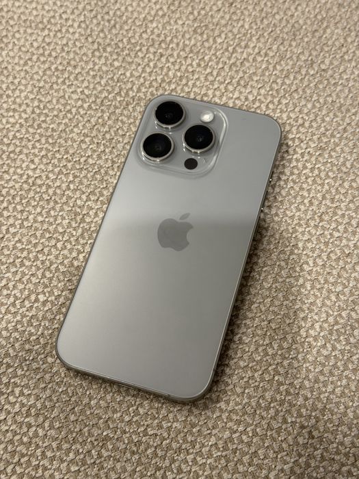Iphone 15 pro, 256 гб