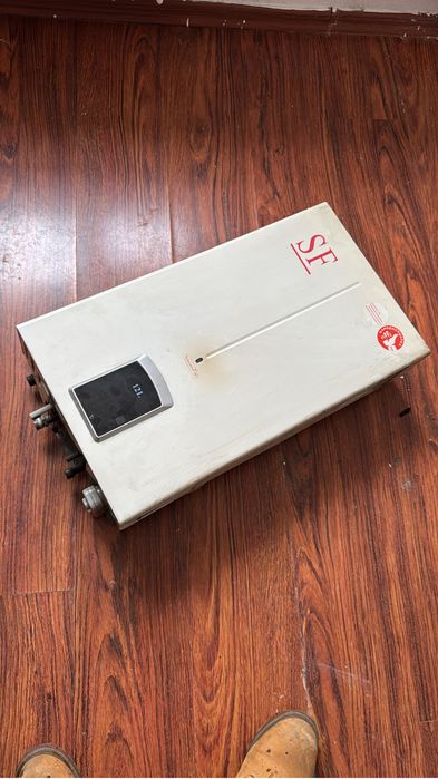 Газовая колонка SF