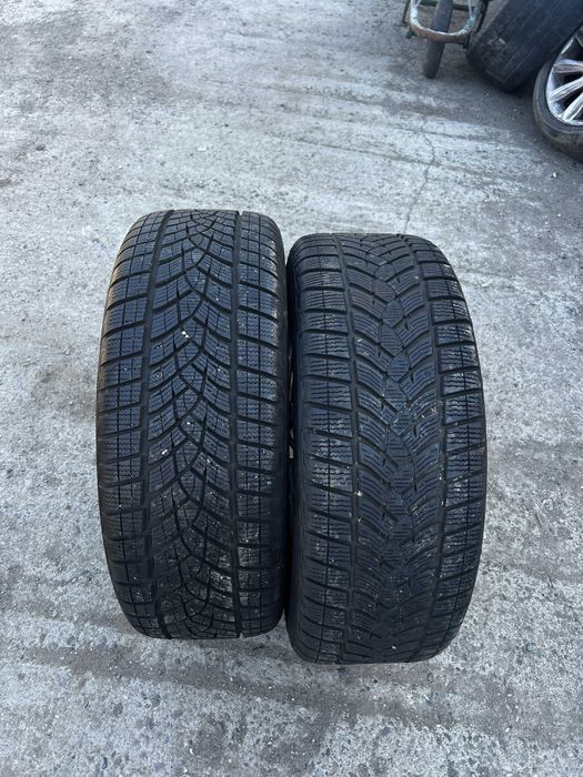 Set 4 anvelope Good Year Ultra Grip 235 55 R18 ci373