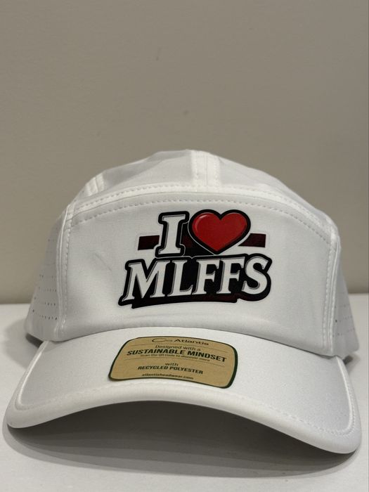Шапка i love milfs