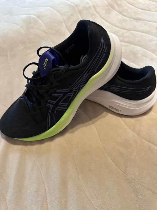 МЪЖКИ ОБУВКИ ЗА БЯГАНЕ ASICS GT-2000 14, ЧЕРНО