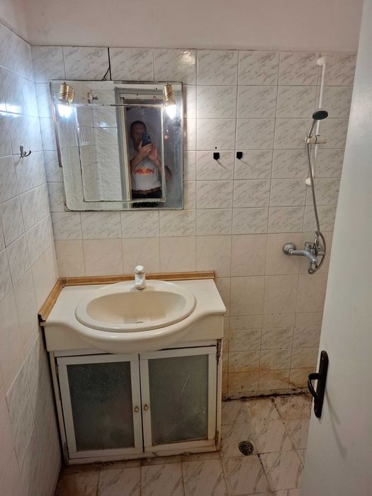 отдавам под наем