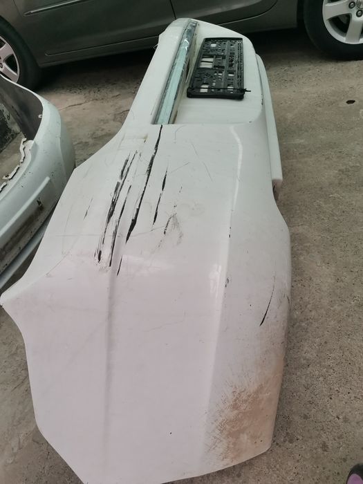 Бампер джента, кобальт, равно r4