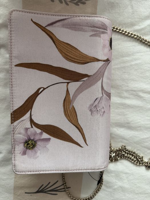 Чанти Pinko, Armani, Ted Baker