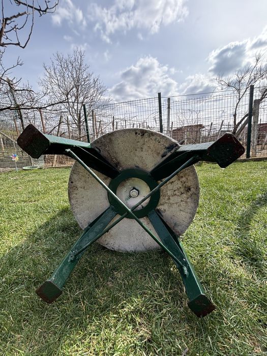 Centrifuga manuala de scos miere din aluminiu + cadou afumator albine