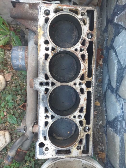Bloc motor Logan 1.4