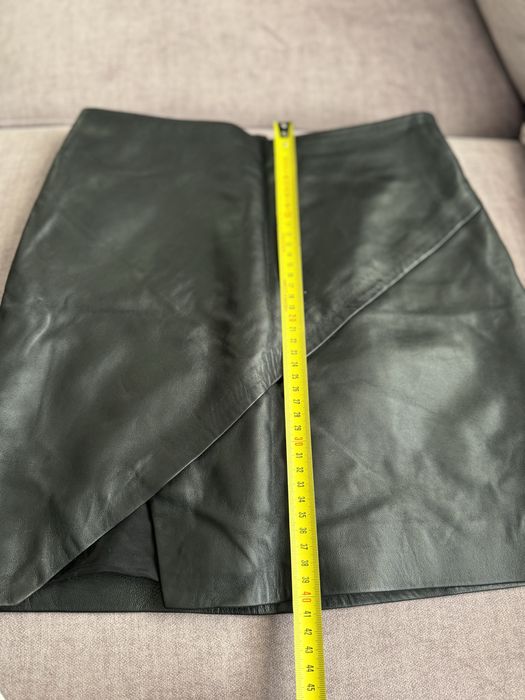 Fusta din piele, H&M