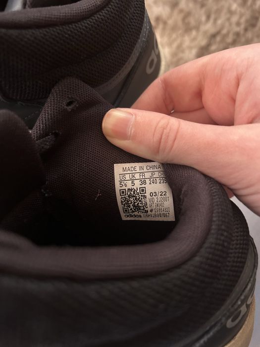 3 чивта маркови маратонки