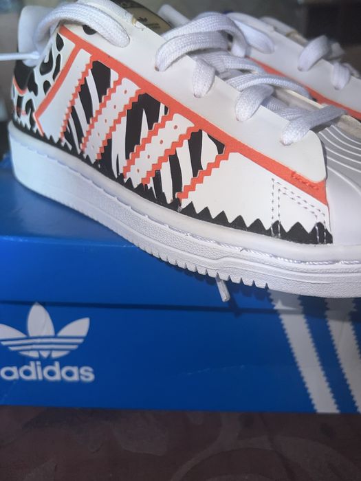 Продам Адидас  Superstar кеды