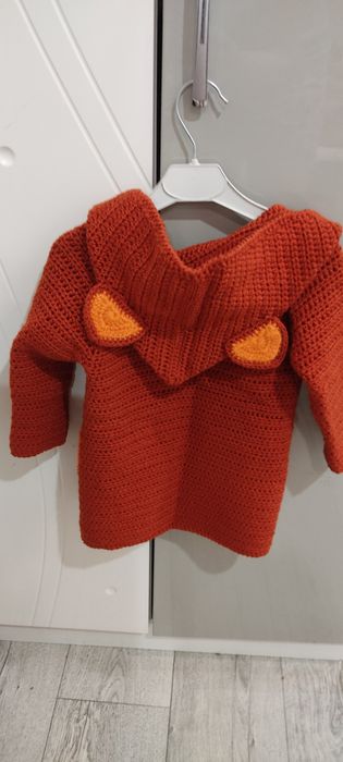 Детский взязанный кардиган