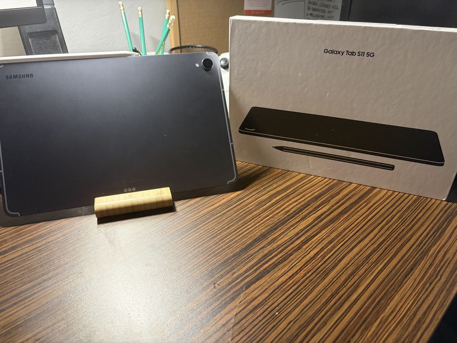 Galaxy tab s11 128 Gb stocare/12GB RAM+512GB microsd