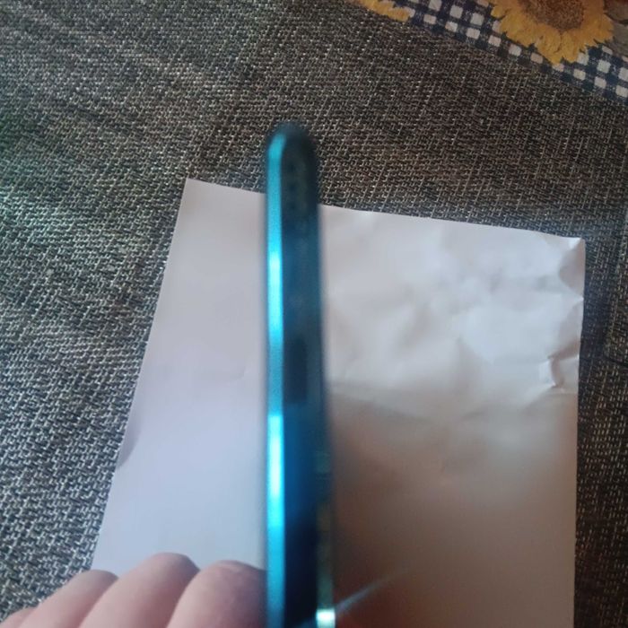 Huawei y7p във отлично състояние