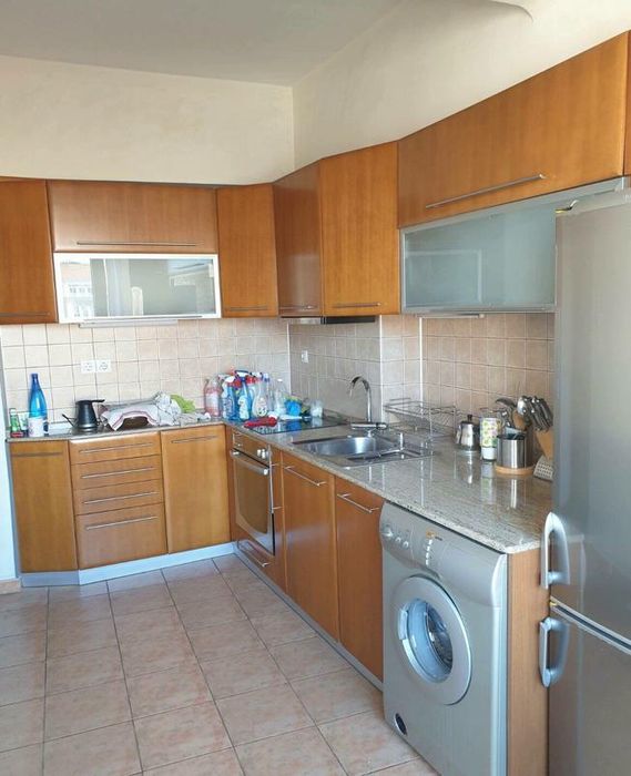 Дава се под наем Тристаен апартамент в Пловдив, Център - 120 кв.м за 475 € - Снимка #1