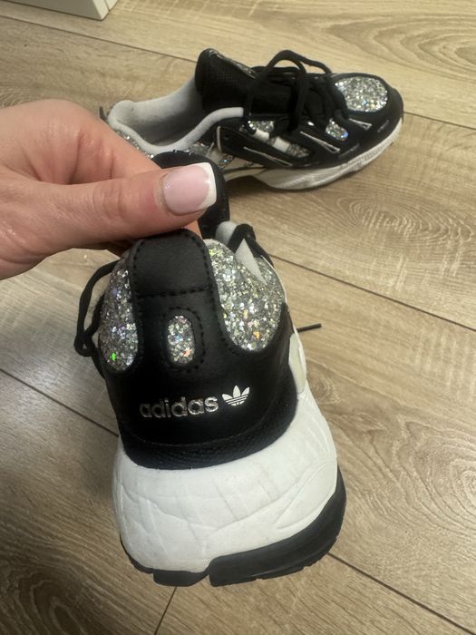Дамски маратонки Adidas 38